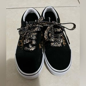 Vans kids leopard sneaker size 13